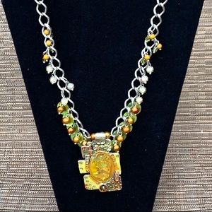 Chunky abstract necklace